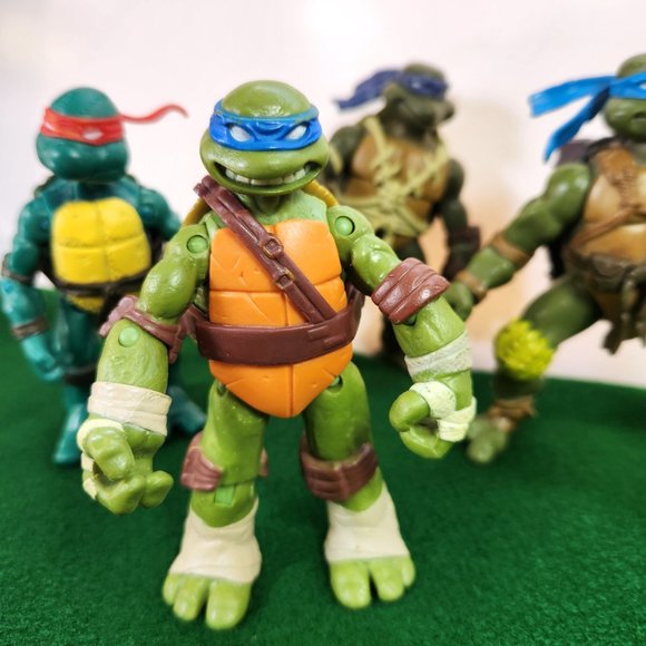 Teenage Mutant Ninja Turtles Action Figures Lot of 8 2002 - 2015 Plus 3 - Picture 8 of 11
